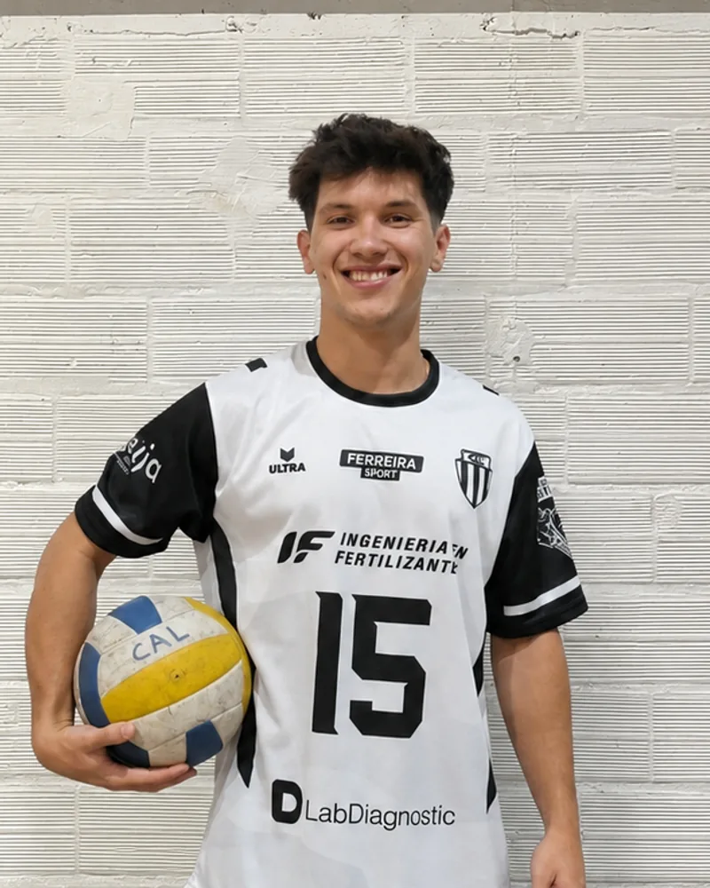 Bautista Delgado, jugador de vóley del Club Atlético Liniers