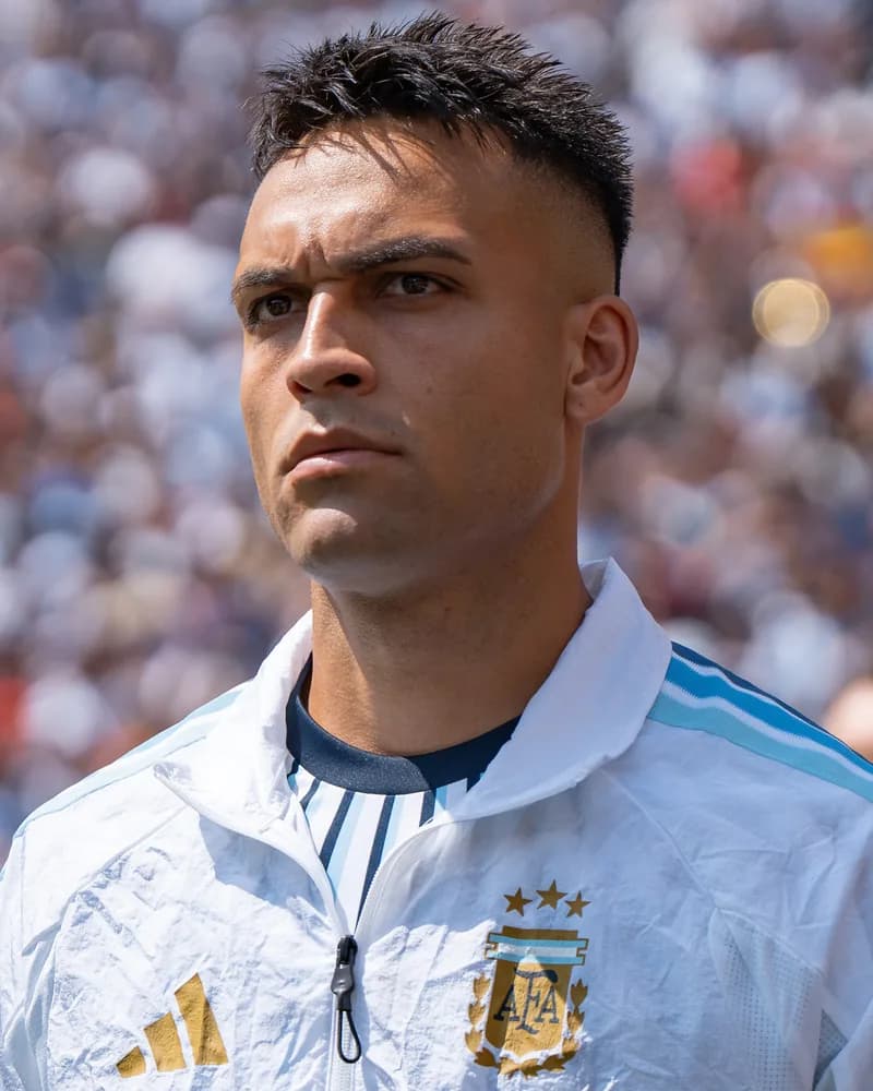 Lautaro Martínez con la camiseta de la Selección Argentina